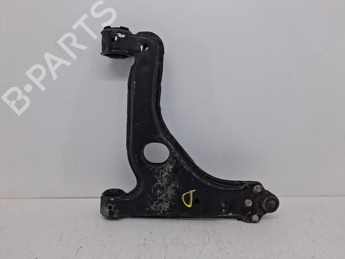 Used Right front suspension arm Right front suspension arm 36228001 36228001