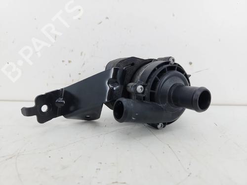 Used Auxiliary water pump Auxiliary water pump MERCEDES-BENZ C-CLASS (W205) C 300 (205.083) (258 hp) 36228186 36228186