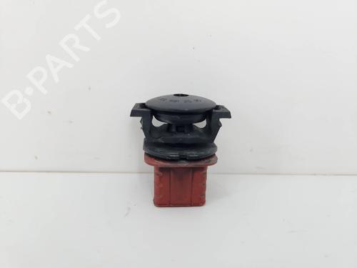 Used Support Support MERCEDES-BENZ C-CLASS (W205) C 300 (205.083) (258 hp) 36388835 36388835