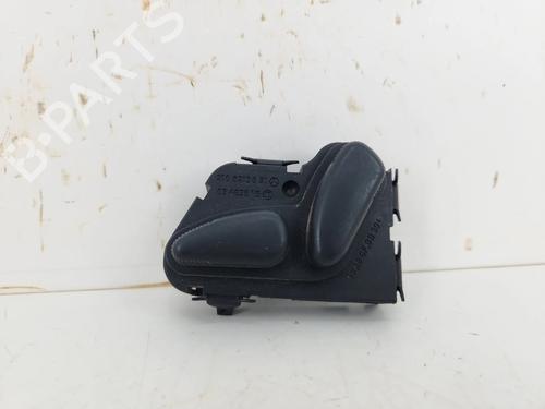Used Switch Switch MERCEDES-BENZ E-CLASS (W210) E 200 D (210.003) (88 hp) 36363801 36363801
