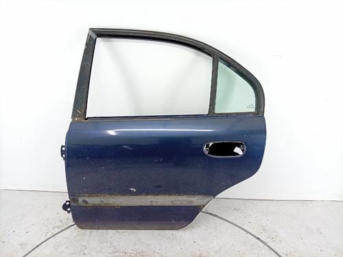 Puerta trasera izquierda Puerta trasera izquierda MITSUBISHI CARISMA Saloon (DA_) 1.6 (DA1A) (90 hp) 36563684 36563684