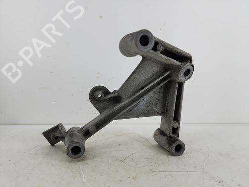 Used Gearbox mount Gearbox mount RENAULT CLIO II (BB_, CB_) 1.2 (BB0A, BB0F, BB10, BB1K, BB28, BB2D, BB2H, CB0A,... (58 hp) 36568523 36568523