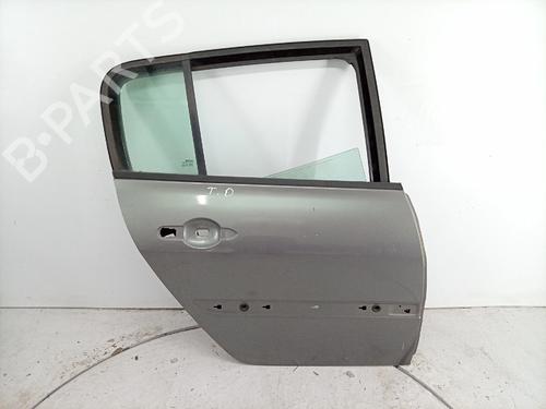 Dør højre bagtil Dør højre bagtil 36667428 36667428