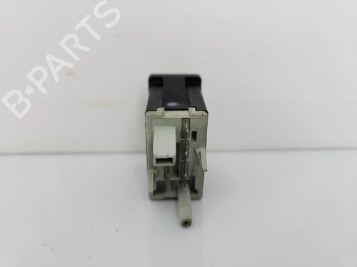 Switch AUDI A4 B5 Avant (8D5) 1.9 TDI | BP36841912I30 - Image 2