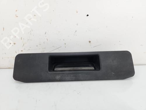 Used Tailgate handle Tailgate handle 37005644 37005644