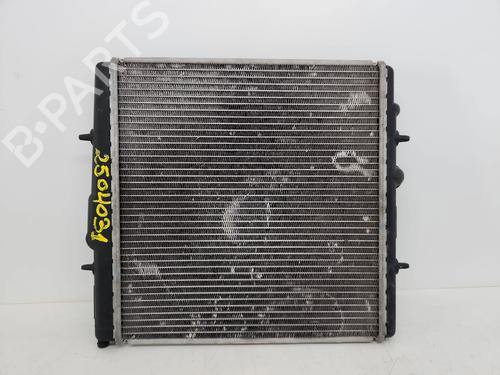 Used Water radiator Water radiator 37005772 37005772