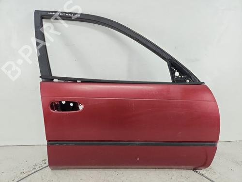 Puerta delantera derecha Puerta delantera derecha TOYOTA COROLLA Liftback (_E10_) 1.3 XLI (EE101_, EE101R) (88 hp) 37152022 37152022