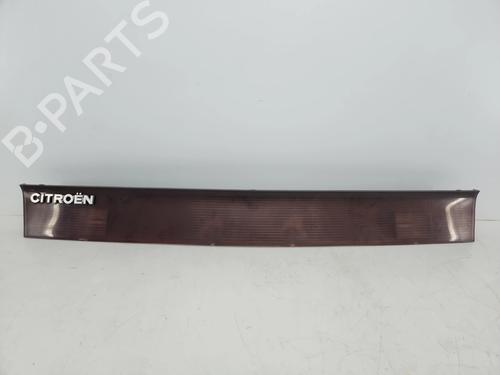 Used Tailgate trim Tailgate trim 37031897 37031897