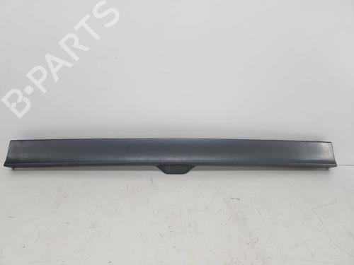 Used Door moulding trim Door moulding trim 37031898 37031898