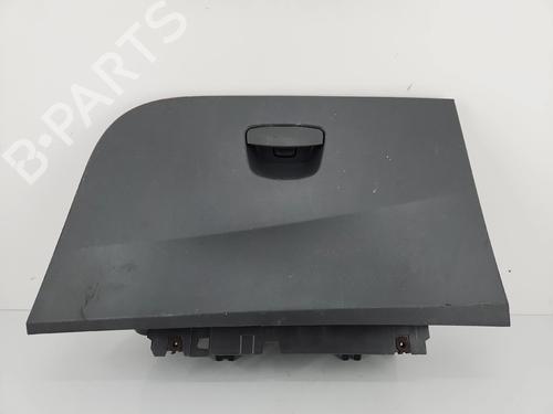 Used Glove box Glove box 37233183 37233183