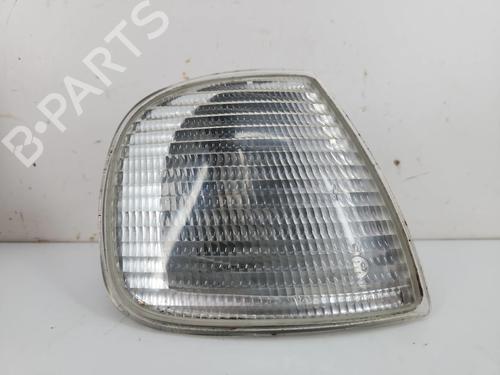 Used Right front indicator Right front indicator 37495784 37495784