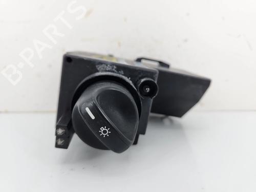 Used Headlight switch Headlight switch 37517879 37517879
