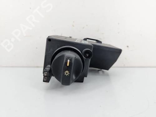Used Headlight switch Headlight switch 37517889 37517889