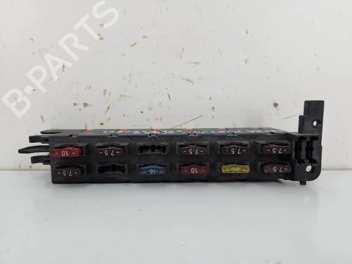 Used Fuse box Fuse box 37519392 37519392