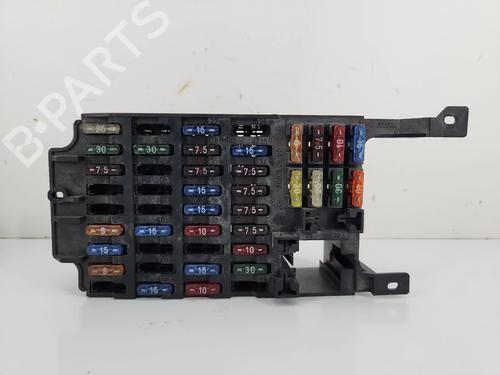 Used Fuse box Fuse box 37519382 37519382