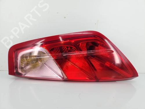 right-taillight-fiat-grande-punto-199_-2005-37607020 main image