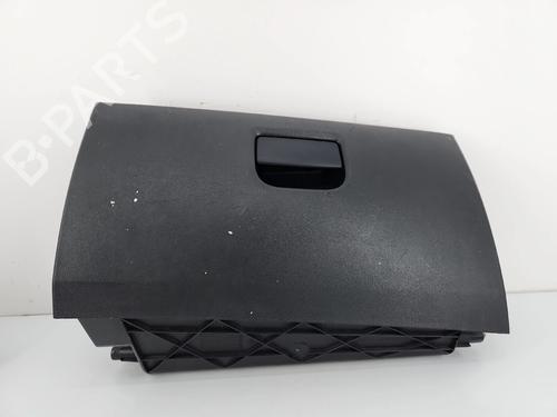 Used Glove box Glove box 37607077 37607077