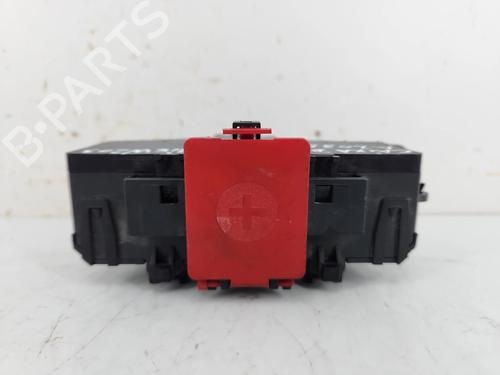 Used Fuse box Fuse box 37671863 37671863