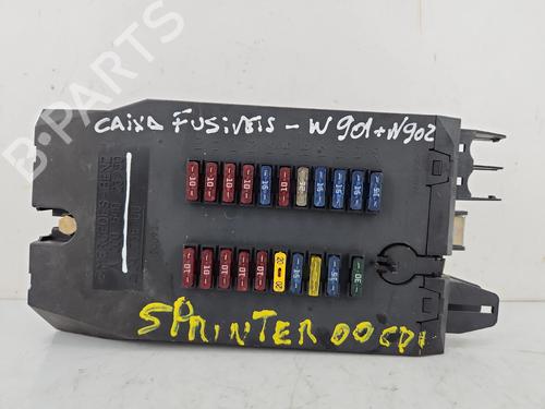 Used Fuse box Fuse box 37671904 37671904