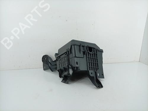 Used Fuse box Fuse box 38340302 38340302