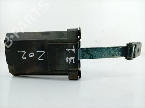 Used Hinge/Door check strap Hinge/Door check strap 38471745 38471745