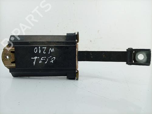 Used Hinge/Door check strap Hinge/Door check strap 38471759 38471759