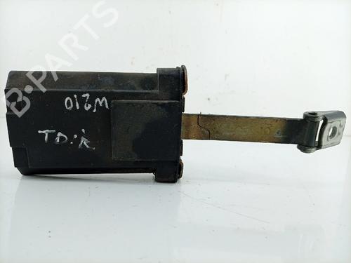 Used Hinge/Door check strap Hinge/Door check strap 38471750 38471750