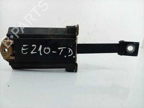 Used Hinge/Door check strap Hinge/Door check strap 38471752 38471752