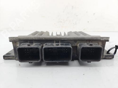 Used Engine control unit (ECU) Engine control unit (ECU) RENAULT CLIO II (BB_, CB_) 1.5 dCi (57 hp) 38039584 38039584