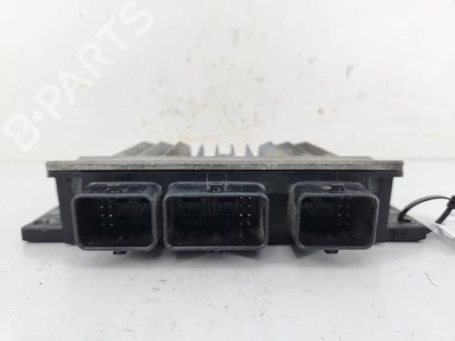 Used Engine control unit (ECU) Engine control unit (ECU) RENAULT MEGANE II (BM0/1_, CM0/1_) 1.5 dCi (BM02, BM13, BM2A, CM02, CM13) (101 hp) 38039552 38039552
