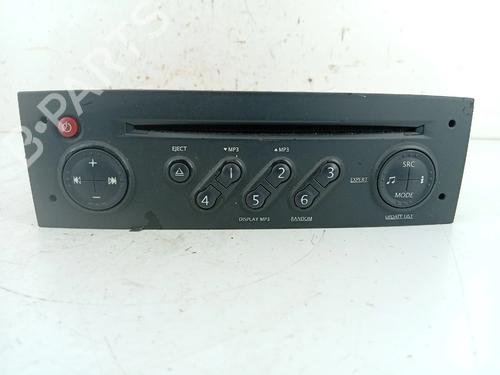 radio-renault-clio-iii-grandtour-kr01_-2007-39072473 main image