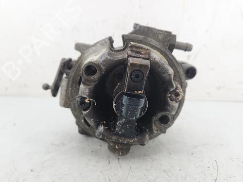 Karburator Karburator OPEL CORSA B (S93) 1.2 i (F08, F68, M68) (45 hp) 39174949 39174949
