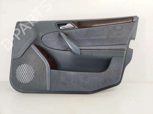 Høyre frontpanel Høyre frontpanel 39467576 39467576