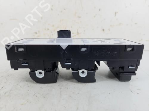 Switch HYUNDAI i30 Estate (PDE) 1.6 CRDi | BP39477453I30 - Image 4