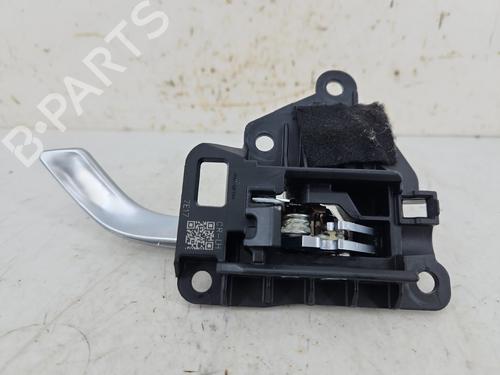 Front left interior door handle HYUNDAI i30 Estate (PDE) 1.6 CRDi | BP39477438I13 - Image 2