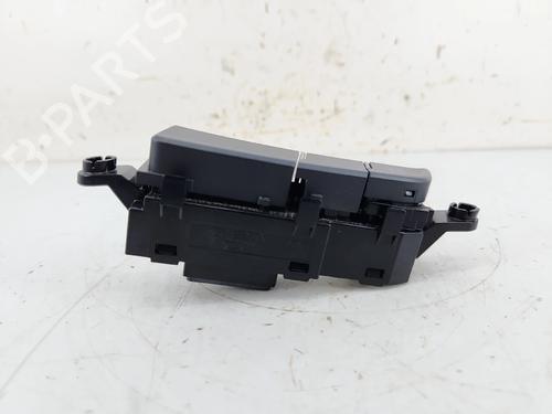 Switch HYUNDAI i30 Estate (PDE) 1.6 CRDi | BP39616936I30 - Image 2