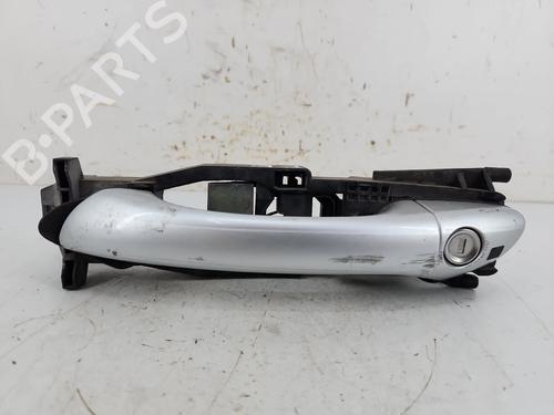 Used Front left exterior door handle Front left exterior door handle MERCEDES-BENZ C-CLASS T-Model (S203) C 220 CDI (203.206, 203.208) (143 hp) 39715286 39715286