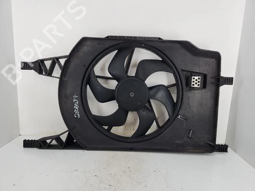 Used Radiator fan Radiator fan RENAULT LAGUNA II Grandtour (KG0/1_) 1.9 dCi (KG0G) (120 hp) 39719215 39719215