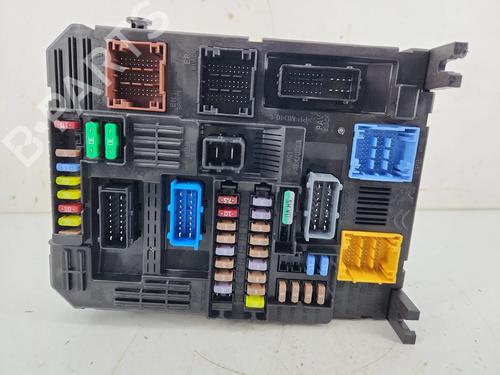 Fuse box CITROËN C4 III (BA_, BB_, BC_) 1.5 BlueHDi 130 (BBYHZB) | BP39724256E1 - Image 2