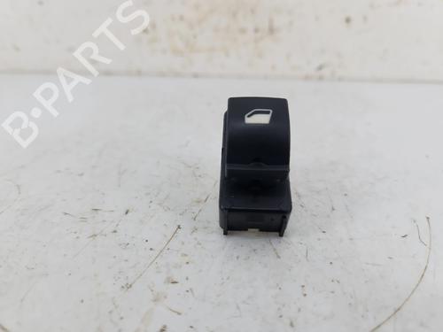 Used Switch Switch CITROËN C4 III (BA_, BB_, BC_) 1.5 BlueHDi 130 (BBYHZB) (131 hp) 39724272 39724272