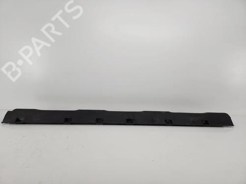 Used Left sideskirt Left sideskirt DACIA DUSTER (HM_) 1.5 dCi 110 4x4 (HMAB) (109 hp) 40043069 40043069