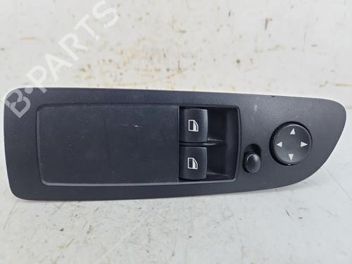 Switch BMW 1 Coupe (E82) 118 d | BP39888121I30 - Image 1