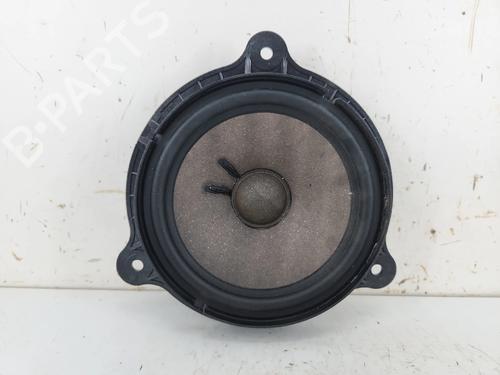 Used Speaker Speaker DACIA DUSTER (HM_) 1.5 dCi 110 4x4 (HMAB) (109 hp) 40040075 40040075