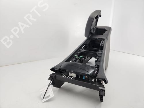 middle-console-peugeot-508-i-8d_-2010-2011-2012-2013-2014-2015-2016-2017-2018-40292129 main image