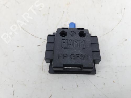 antennabase-peugeot-508-i-8d_-2010-2011-2012-2013-2014-2015-2016-2017-2018-40292231 main image