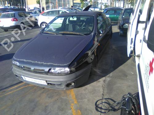 Right headlight FIAT BRAVA (182_) 1.2 16V 80 | BP19812175C29 