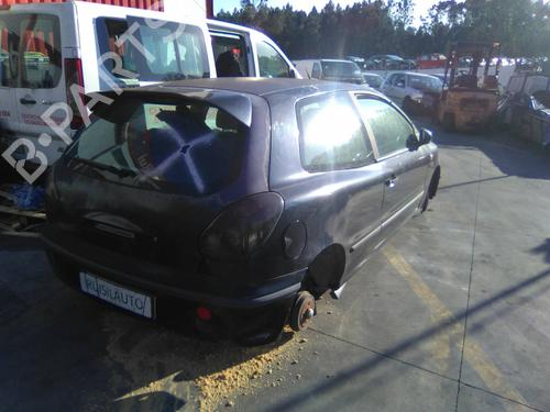 Right headlight FIAT BRAVA (182_) 1.2 16V 80 | BP19812175C29 