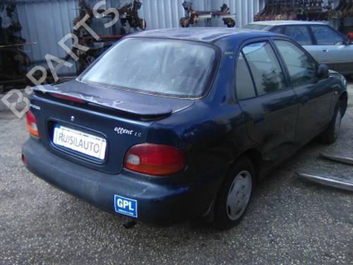 Left taillight HYUNDAI ACCENT I (X-3) 1.3 i 12V | BP19851031C34