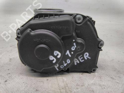 Used Throttle body VW POLO III (6N1) 45 1.0 (45 hp) 19809348