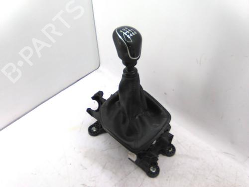 Used Gear lever FORD FIESTA VII (HJ, HF) 1.5 TDCi (86 hp) 22964597